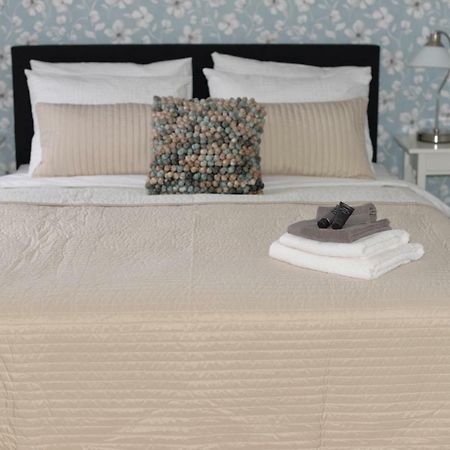 Bed And Breakfast Loft24 Heerlen Bagian luar foto